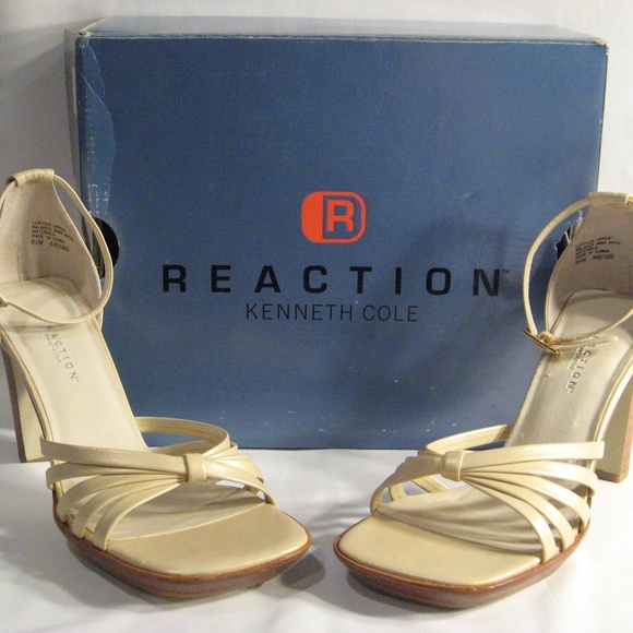 KENNETH COLE REACTION STACK HEEL SANDALS 6.5 MED. - Picture 1 of 7